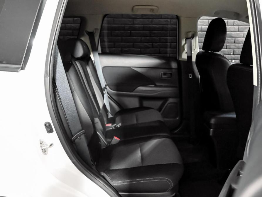Mitsubishi Outlander III Рестайлинг 2 Екатеринбург  - изображение 16