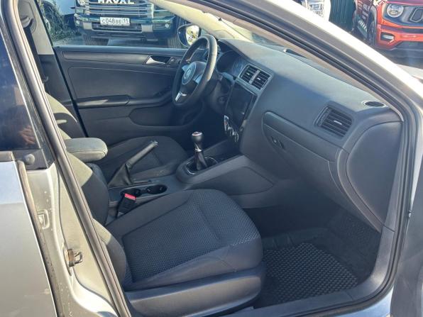 Volkswagen Jetta VI с пробегом 2013 года, цена 900 000 рублей, 211519 км, седан, Автокод Объявления
