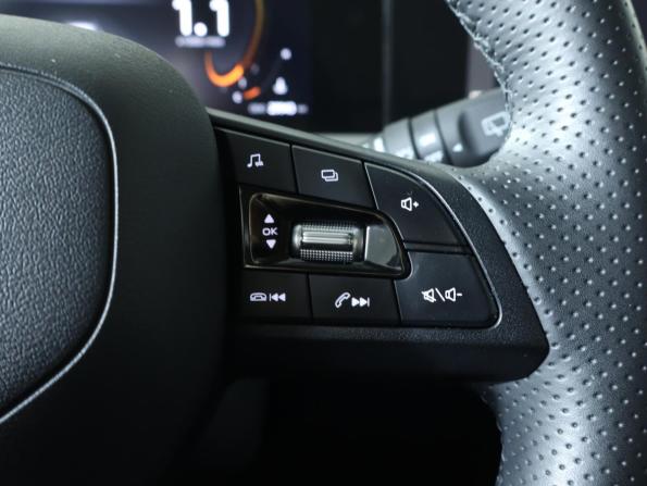 Changan UNI-T I с пробегом 2024 года, цена 2 229 000 рублей, 28377 км, внедорожник, Автокод Объявления
