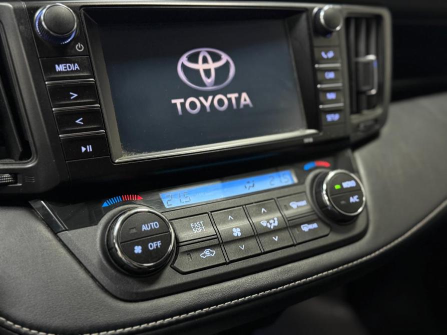 Toyota RAV4 IV (XA40) Рестайлинг Казань  - изображение 20