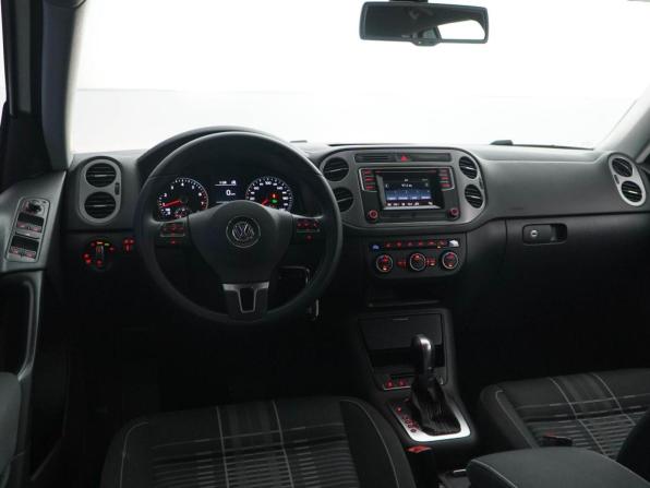 Volkswagen Tiguan I Рестайлинг с пробегом 2016 года, цена 1 697 077 рублей, 151394 км, внедорожник, Автокод Объявления