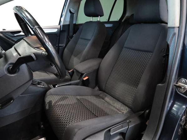 Volkswagen Golf VI с пробегом 2010 года, цена 749 000 рублей, 165000 км, хэтчбек, Автокод Объявления