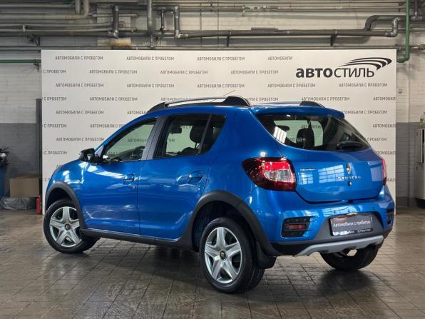 Renault Sandero II с пробегом 2016 года, цена 859 000 рублей, 71630 км, хэтчбек, Автокод Объявления