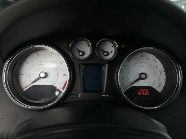 Peugeot 408 I с пробегом 2014 года, цена 595 000 рублей, 181530 км, седан, Автокод Объявления