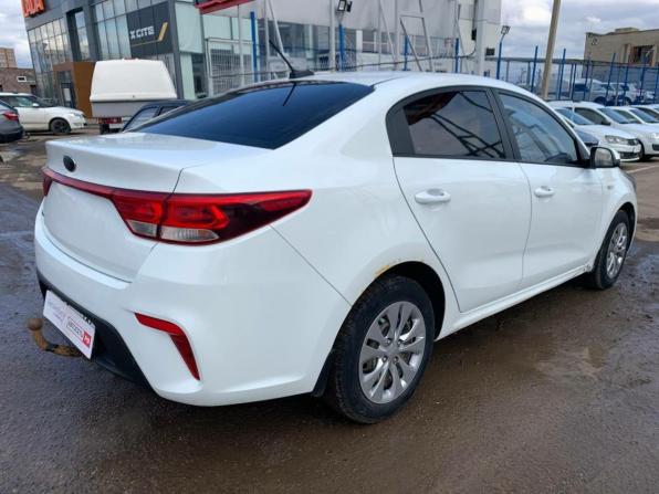 Kia Rio IV с пробегом 2017 года, цена 880 000 рублей, 196000 км, седан, Автокод Объявления