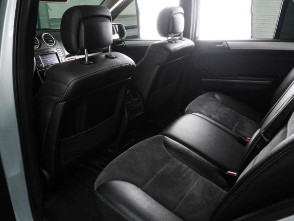 Mercedes-Benz M-Класс II (W164) Рестайлинг с пробегом 2009 года, цена 1 285 000 рублей, 376709 км, внедорожник, Автокод Объявления