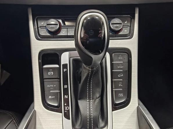 Geely Atlas I с пробегом 2019 года, цена 1 470 000 рублей, 165000 км, внедорожник, Автокод Объявления