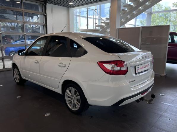 Lada (ВАЗ) Granta I Рестайлинг с пробегом 2023 года, цена 956 000 рублей, 36710 км, лифтбек, Автокод Объявления