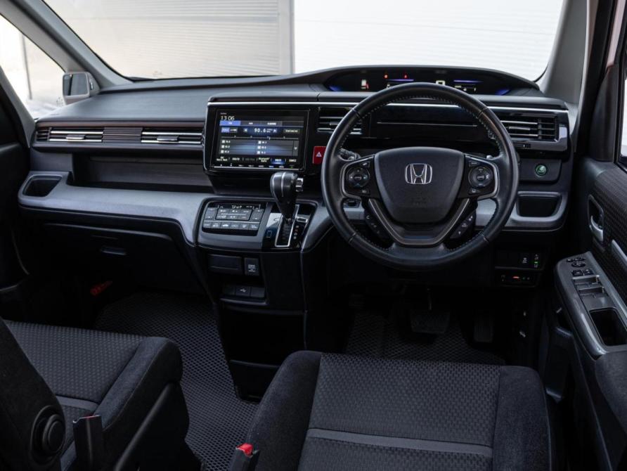Honda Stepwgn V Рестайлинг Краснодар  - изображение 6