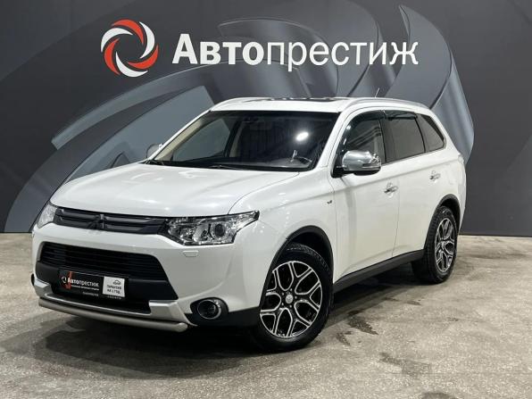 Mitsubishi Outlander III с пробегом 2014 года, цена 1 595 000 рублей, 313000 км, внедорожник, Автокод Объявления