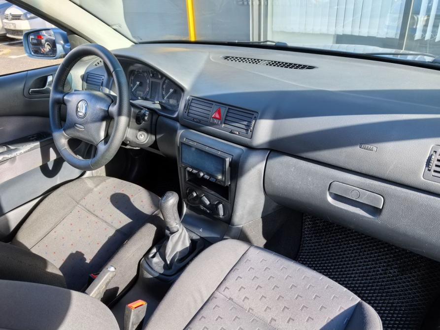 Skoda Octavia I (A4) Рестайлинг Москва  - изображение 10