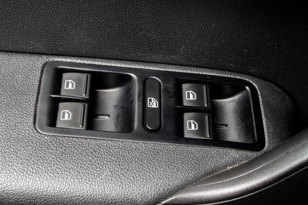 Volkswagen Polo V Рестайлинг Сургут  - изображение 8