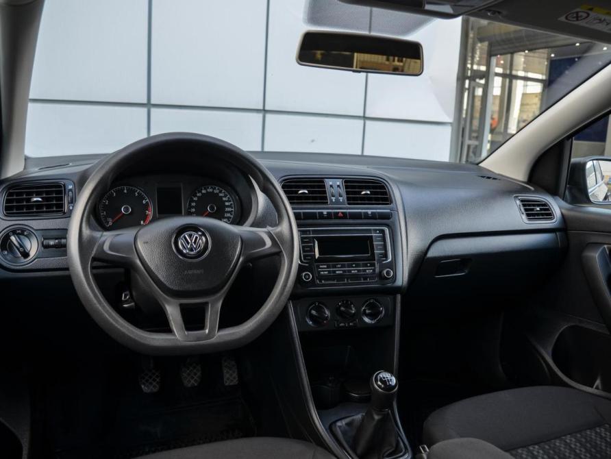 Volkswagen Polo V Рестайлинг Курган  - изображение 12