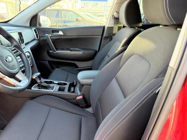 Kia Sportage IV Рестайлинг с пробегом 2021 года, цена 2 580 000 рублей, 64000 км, внедорожник, Автокод Объявления