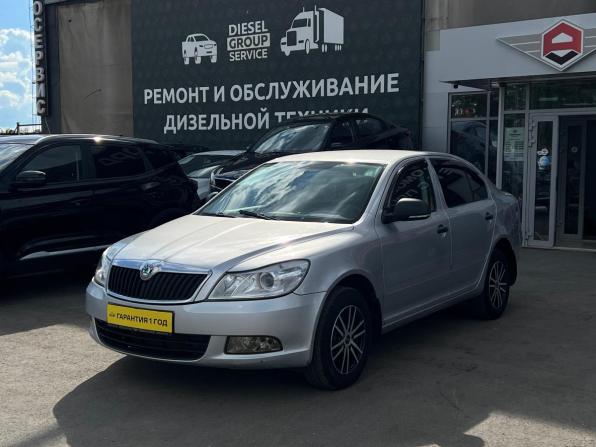 Skoda Octavia II (A5) Рестайлинг с пробегом 2013 года, цена 750 000 рублей, 257535 км, лифтбек, Автокод Объявления