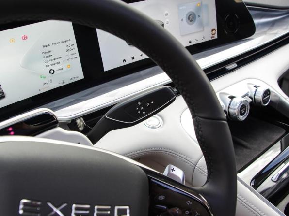 Exeed RX с пробегом 2024 года, цена 3 890 000 рублей, 1400 км, внедорожник, Автокод Объявления