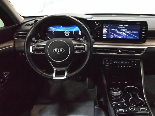 Kia K5 III с пробегом 2020 года, цена 2 575 000 рублей, 37623 км, седан, Автокод Объявления