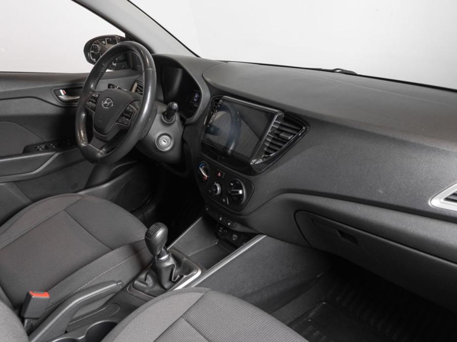 Hyundai Solaris II Казань  - изображение 7