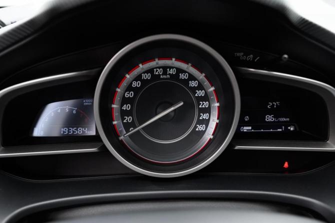 Mazda 3 III (BM) с пробегом 2014 года, цена 1 099 000 рублей, 193574 км, седан, Автокод Объявления