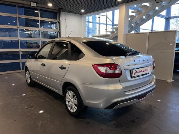 Lada (ВАЗ) Granta I Рестайлинг с пробегом 2019 года, цена 474 000 рублей, 218258 км, лифтбек, Автокод Объявления