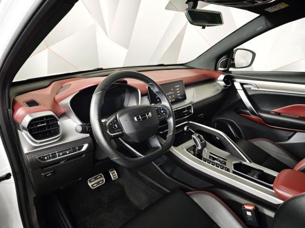 Geely Coolray I с пробегом 2022 года, цена 1 695 000 рублей, 51661 км, внедорожник, Автокод Объявления
