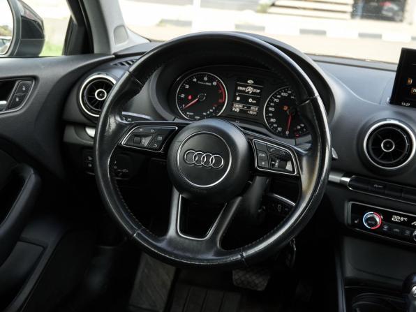 Audi A3 III (8V) Рестайлинг с пробегом 2016 года, цена 1 650 000 рублей, 138382 км, седан, Автокод Объявления