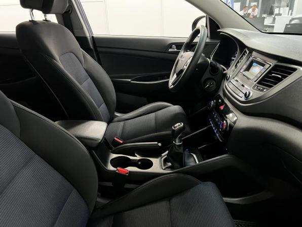 Hyundai Tucson III с пробегом 2016 года, цена 1 699 000 рублей, 157041 км, внедорожник, Автокод Объявления