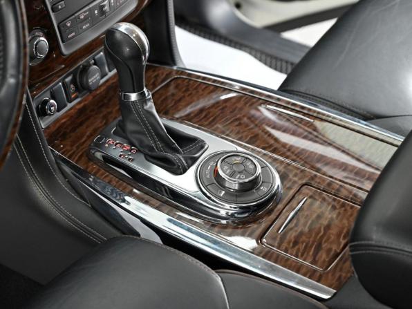 Nissan Patrol VI (Y62) Рестайлинг с пробегом 2015 года, цена 2 099 000 рублей, 110117 км, внедорожник, Автокод Объявления