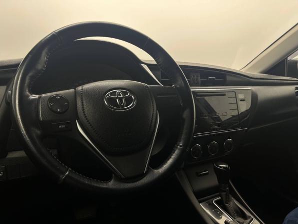 Toyota Corolla XI (E160 E170 E180) Рестайлинг 1 с пробегом 2016 года, цена 1 669 000 рублей, 67000 км, седан, Автокод Объявления