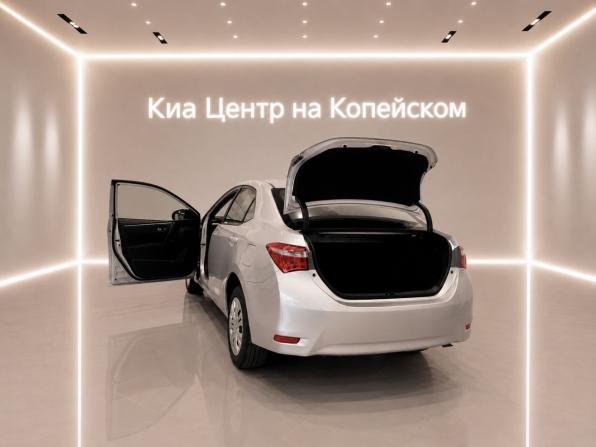 Toyota Corolla XI (E160 E170 E180) с пробегом 2014 года, цена 1 385 000 рублей, 249500 км, седан, Автокод Объявления