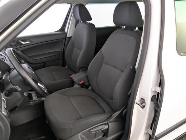 Skoda Yeti I Рестайлинг с пробегом 2015 года, цена 1 299 000 рублей, 112874 км, внедорожник, Автокод Объявления