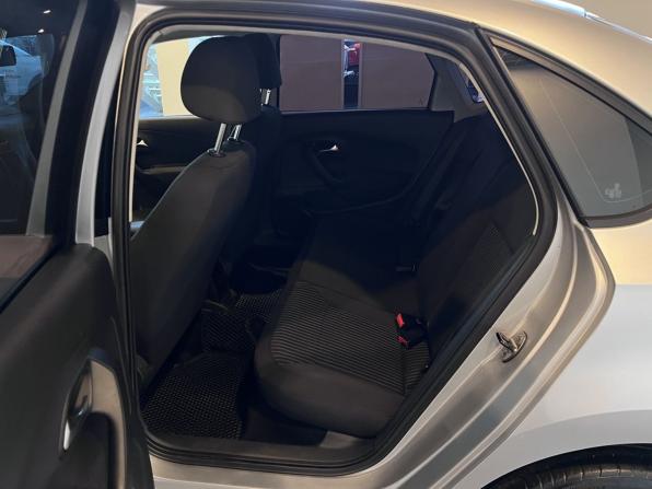 Volkswagen Polo V с пробегом 2011 года, цена 680 000 рублей, 223375 км, седан, Автокод Объявления