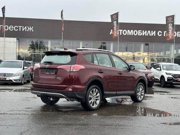 Toyota RAV4 IV (XA40) Рестайлинг с пробегом 2018 года, цена 2 059 000 рублей, 293096 км, внедорожник, Автокод Объявления