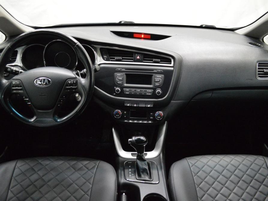 Kia Ceed II Рестайлинг Санкт-Петербург  - изображение 14