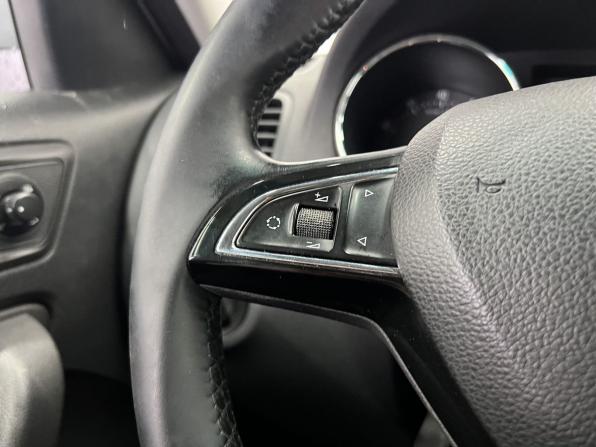 Skoda Yeti I Рестайлинг с пробегом 2014 года, цена 1 099 000 рублей, 186870 км, внедорожник, Автокод Объявления