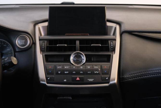 Lexus NX I с пробегом 2015 года, цена 2 899 000 рублей, 148000 км, внедорожник, Автокод Объявления