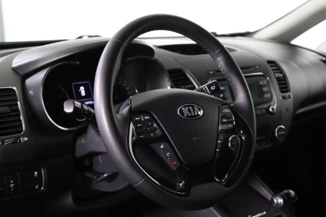 Kia Cerato III Рестайлинг (Classic) с пробегом 2018 года, цена 1 579 990 рублей, 106471 км, седан, Автокод Объявления