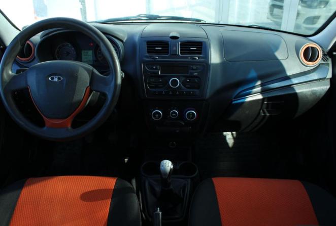Lada (ВАЗ) Kalina II с пробегом 2017 года, цена 460 000 рублей, 104783 км, универсал, Автокод Объявления