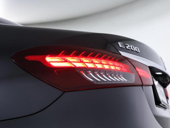 Mercedes-Benz E-Класс V (W213 S213 C238) Рестайлинг с пробегом 2020 года, цена 4 946 000 рублей, 53653 км, седан, Автокод Объявления