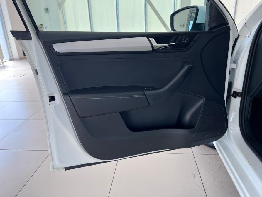 Skoda Rapid I Рестайлинг Волгоград  - изображение 21