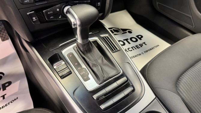 Audi A4 IV (B8) Рестайлинг с пробегом 2013 года, цена 1 240 000 рублей, 204439 км, седан, Автокод Объявления