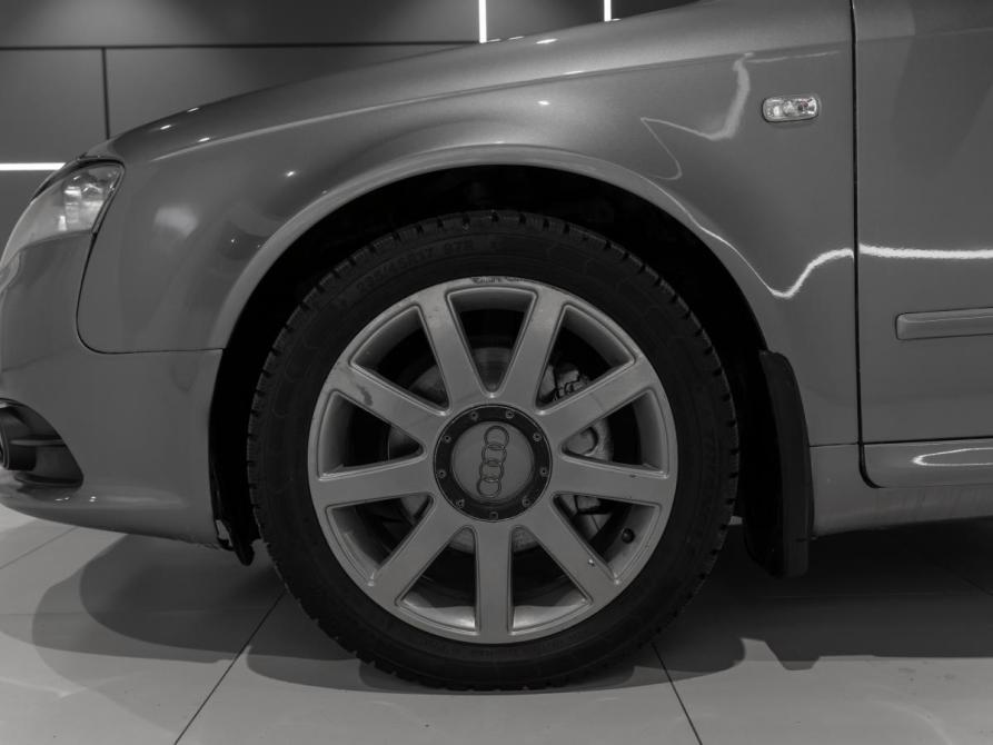 Audi A4 III (B7) Москва  - изображение 18