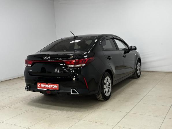 Kia Rio IV Рестайлинг с пробегом 2021 года, цена 1 690 000 рублей, 55874 км, седан, Автокод Объявления
