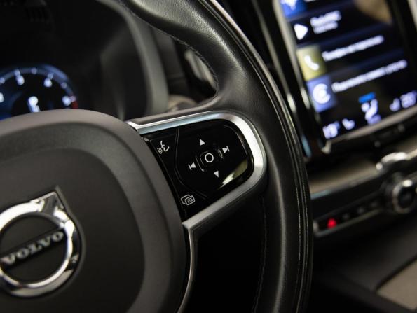 Volvo XC60 II с пробегом 2021 года, цена 3 499 000 рублей, 159262 км, внедорожник, Автокод Объявления