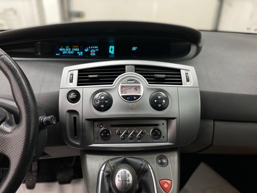 Renault Scenic II Рестайлинг Энгельс  - изображение 26