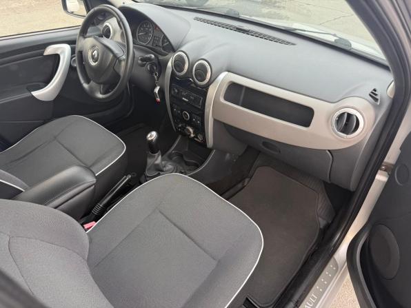 Renault Logan I Рестайлинг с пробегом 2011 года, цена 510 000 рублей, 197000 км, седан, Автокод Объявления