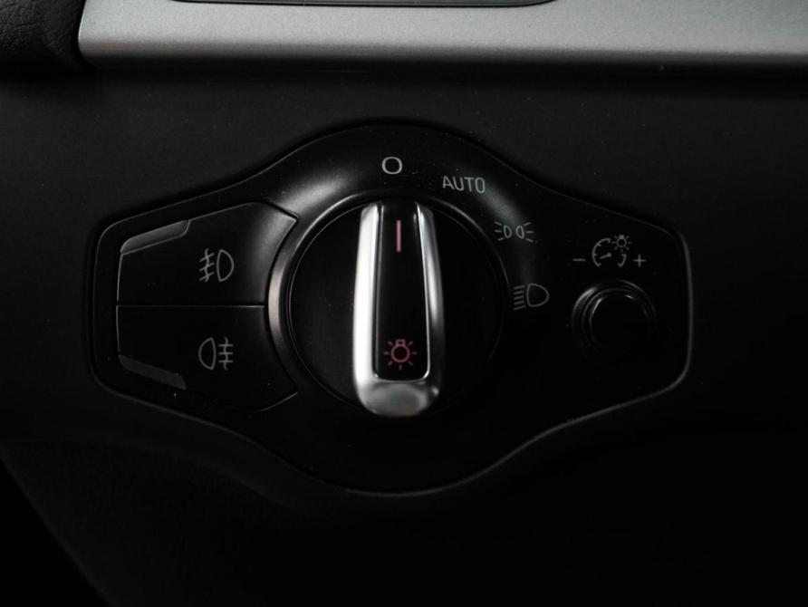 Audi A4 IV (B8) Воронеж  - изображение 14