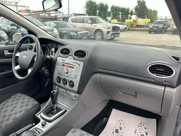 Ford Focus II Рестайлинг с пробегом 2009 года, цена 1 450 000 рублей, 13733 км, седан, Автокод Объявления