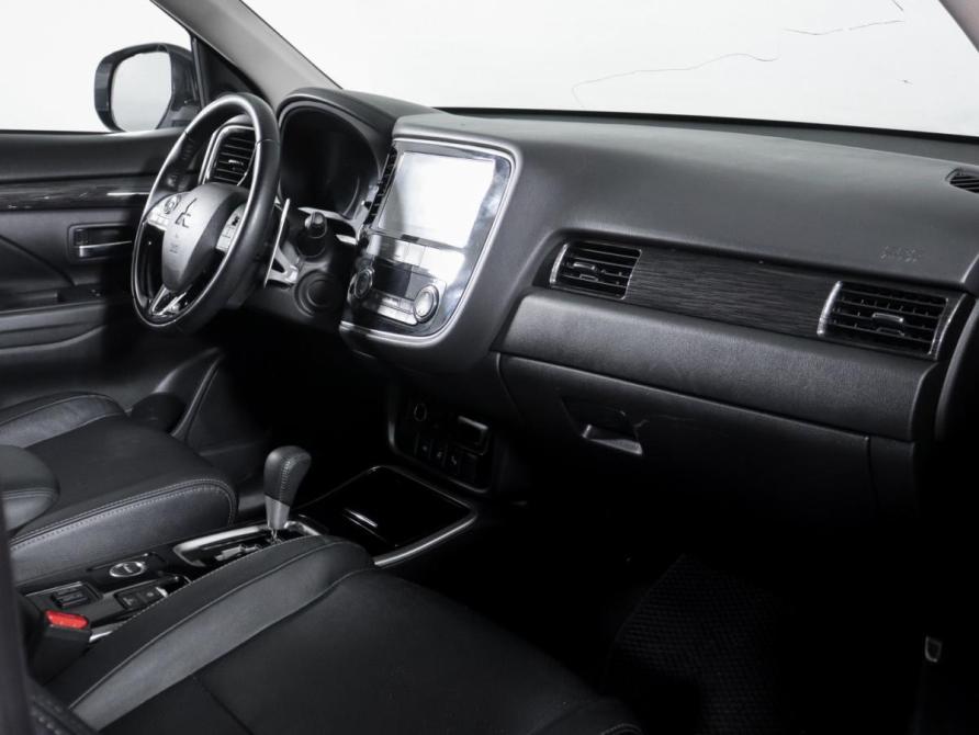 Mitsubishi Outlander III Рестайлинг 2 Москва  - изображение 9