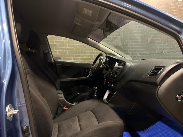 Kia Ceed II с пробегом 2014 года, цена 1 100 000 рублей, 141578 км, хэтчбек, Автокод Объявления